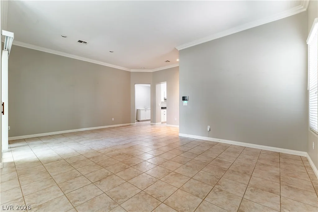 1924 Summer Pine, Las Vegas, NV 89134