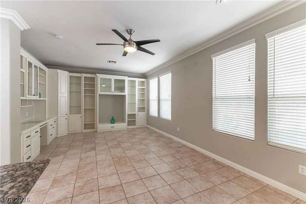 1924 Summer Pine, Las Vegas, NV 89134