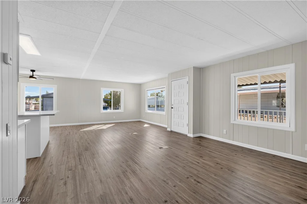 3355 Haleakala, Las Vegas, NV 89122