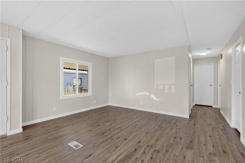 3355 Haleakala, Las Vegas, NV 89122