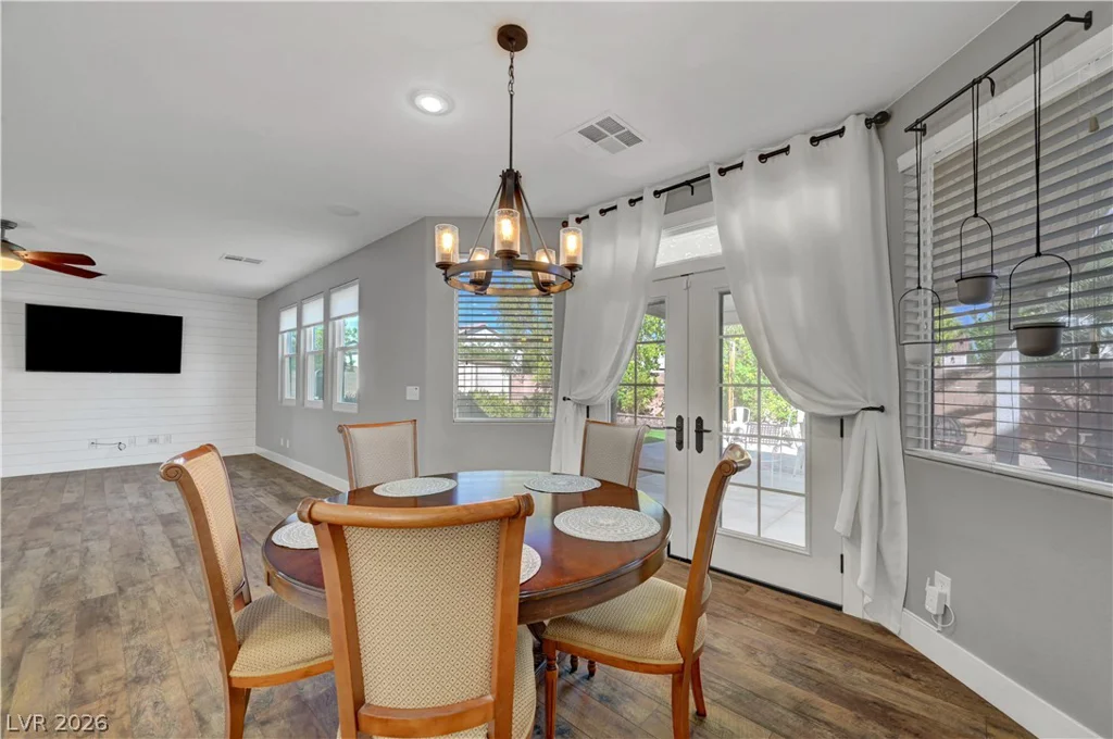 8716 Melissa Meadows, Las Vegas, NV 89131