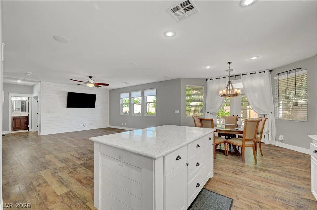 8716 Melissa Meadows, Las Vegas, NV 89131