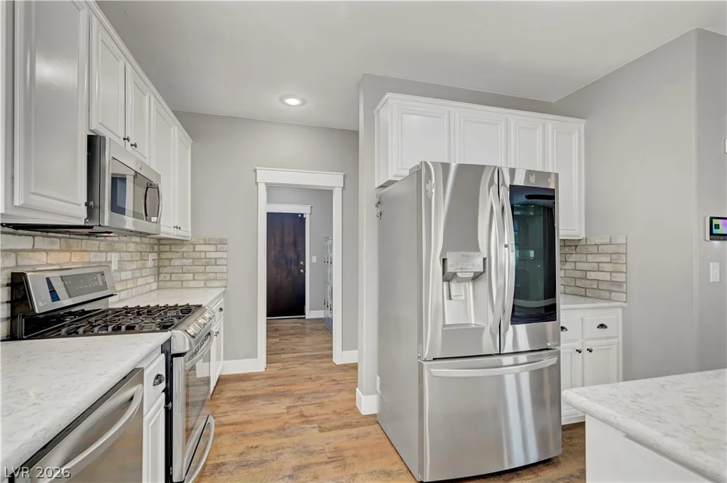 8716 Melissa Meadows, Las Vegas, NV 89131