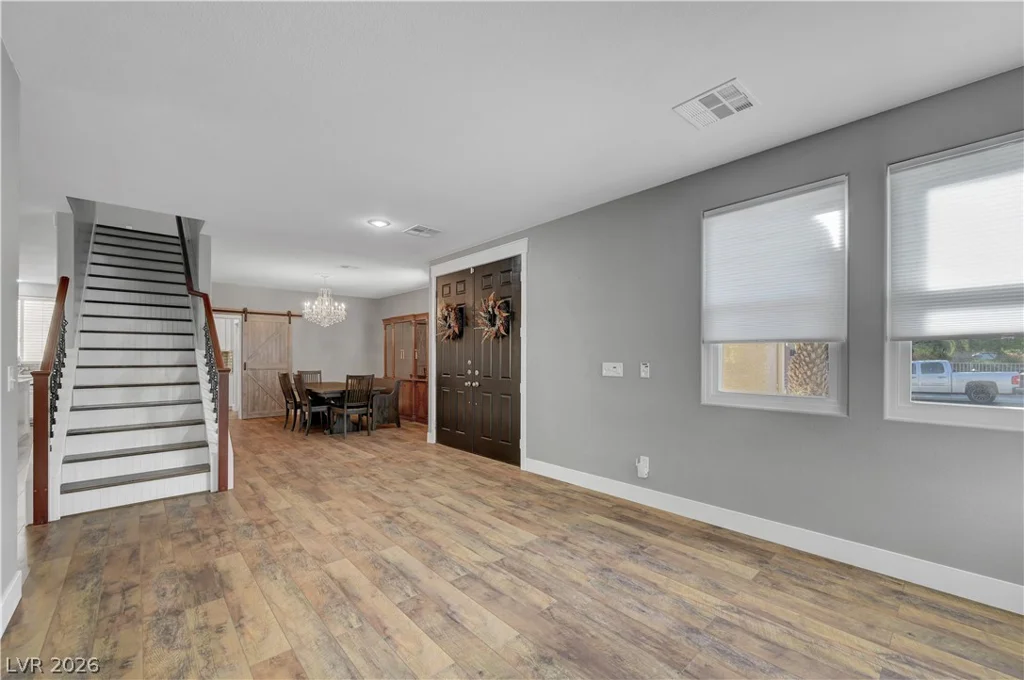 8716 Melissa Meadows, Las Vegas, NV 89131