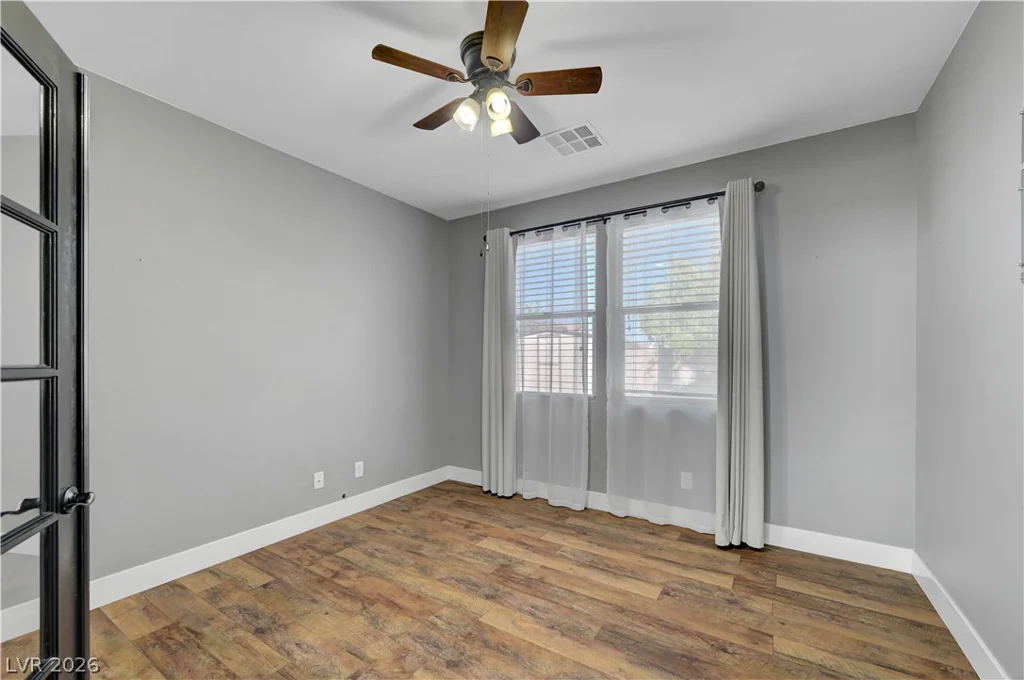 8716 Melissa Meadows, Las Vegas, NV 89131