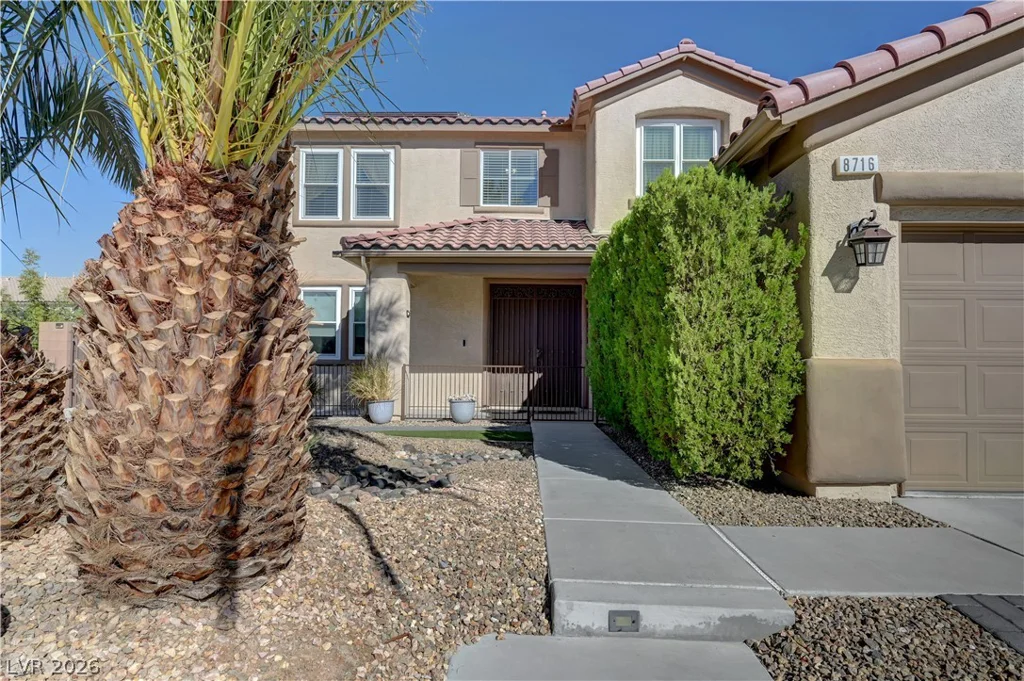 8716 Melissa Meadows, Las Vegas, NV 89131