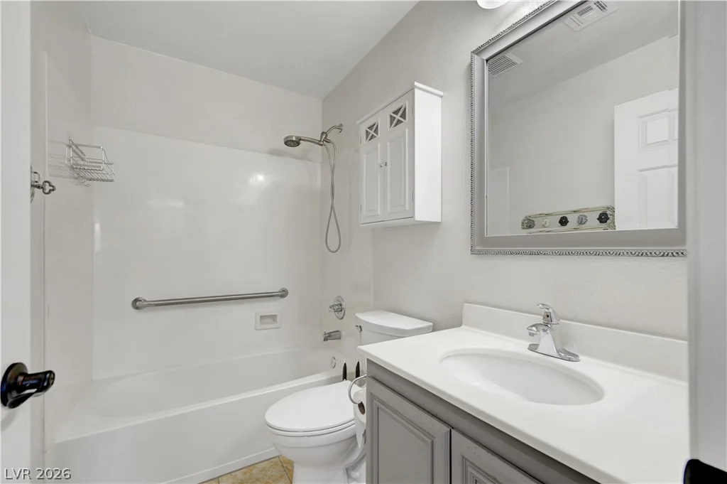 8716 Melissa Meadows, Las Vegas, NV 89131