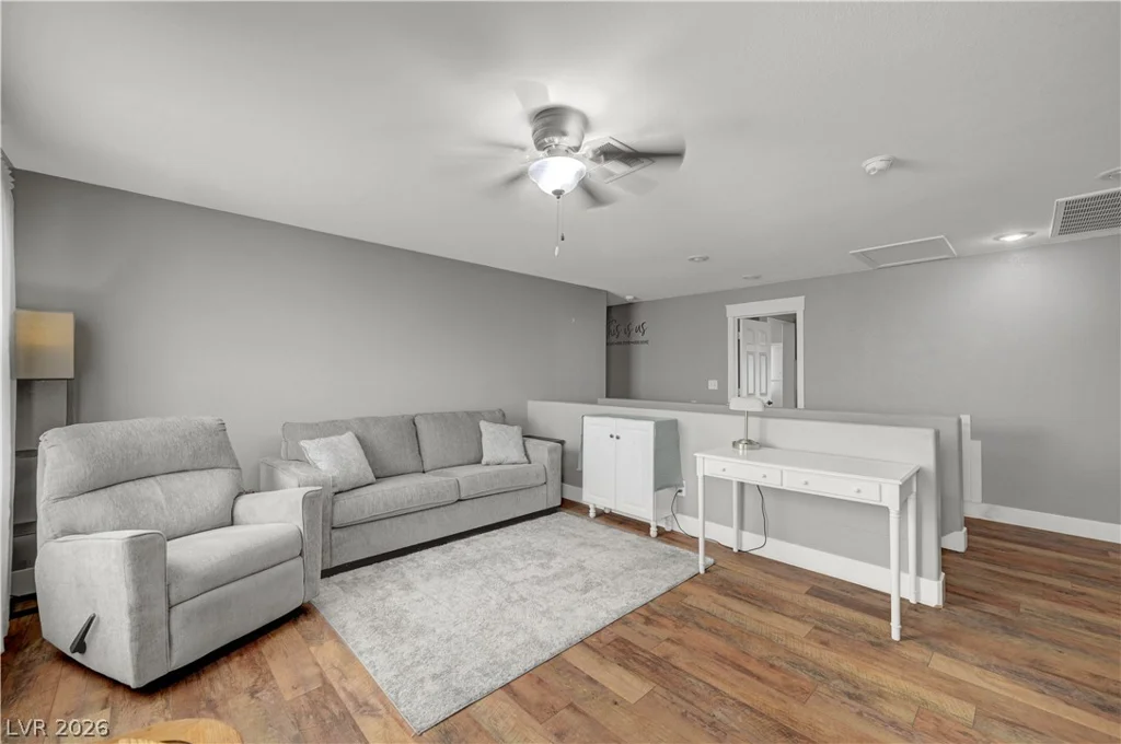 8716 Melissa Meadows, Las Vegas, NV 89131