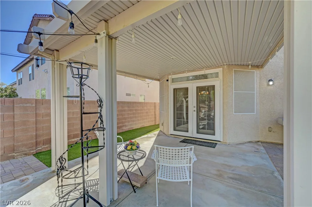 8716 Melissa Meadows, Las Vegas, NV 89131