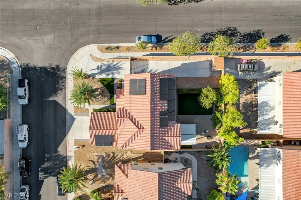 8716 Melissa Meadows, Las Vegas, NV 89131
