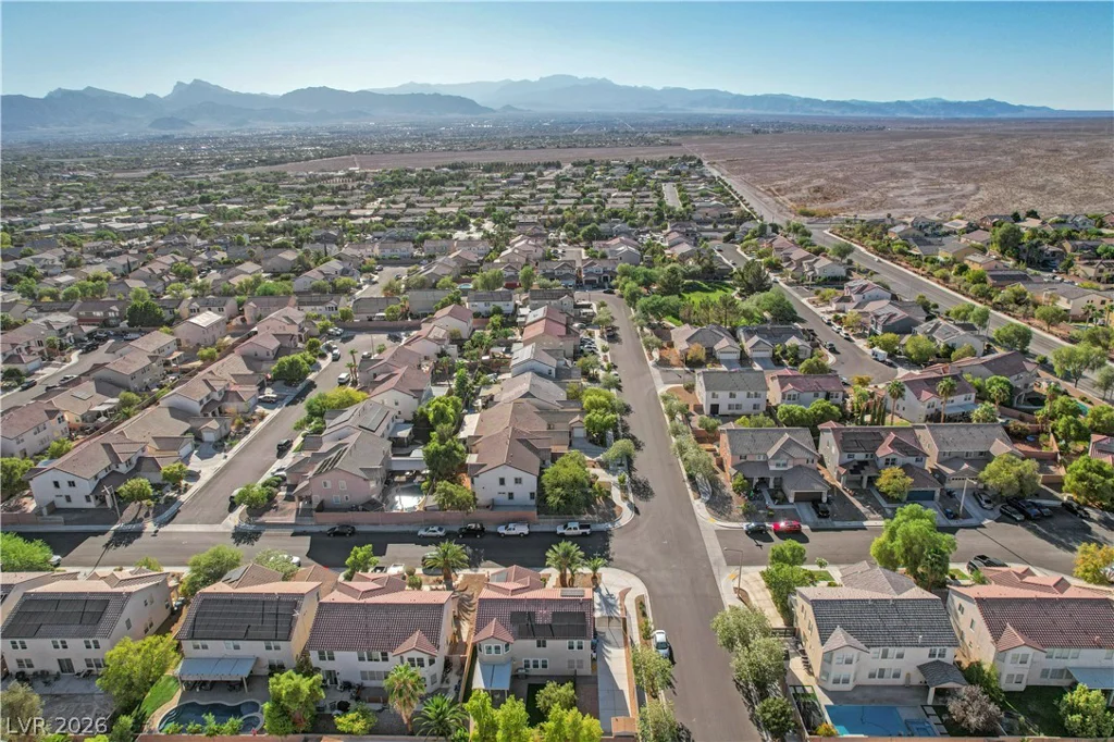 8716 Melissa Meadows, Las Vegas, NV 89131