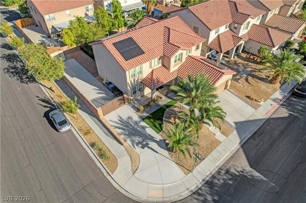 8716 Melissa Meadows, Las Vegas, NV 89131