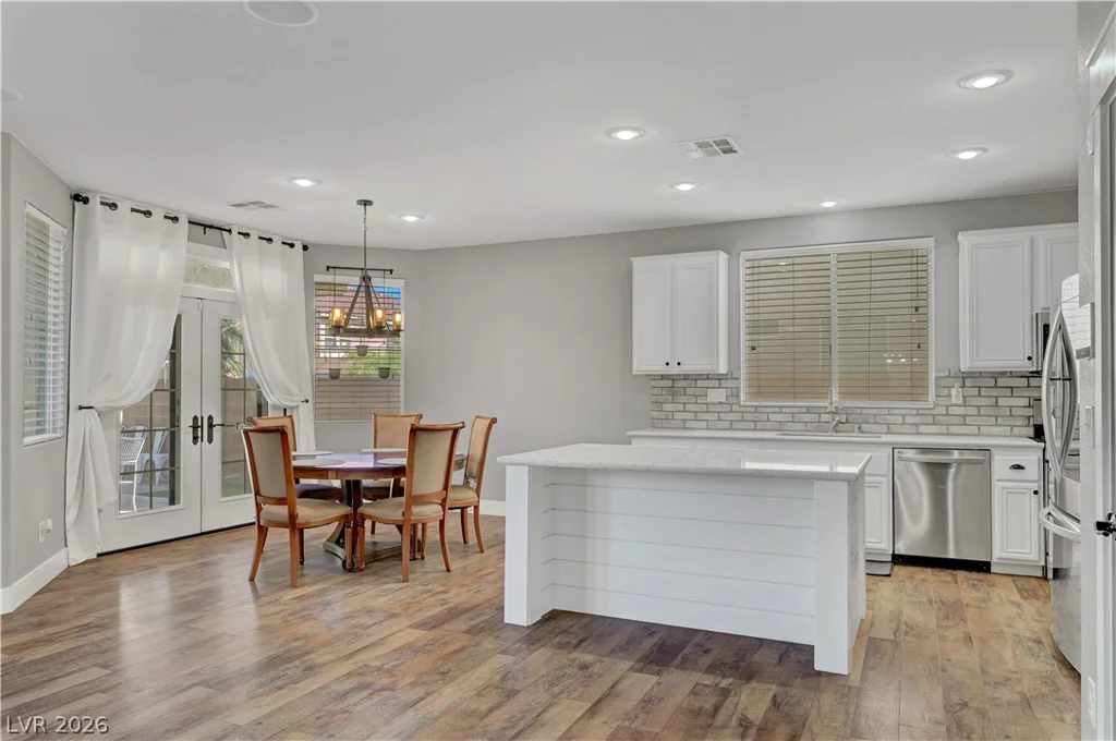 8716 Melissa Meadows, Las Vegas, NV 89131