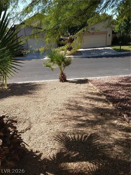 4760 Woodridge, Las Vegas, NV 89121
