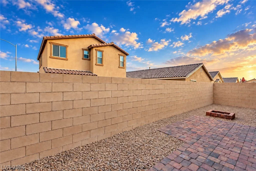 5740 Saltrock Grove, North Las Vegas, NV 89081