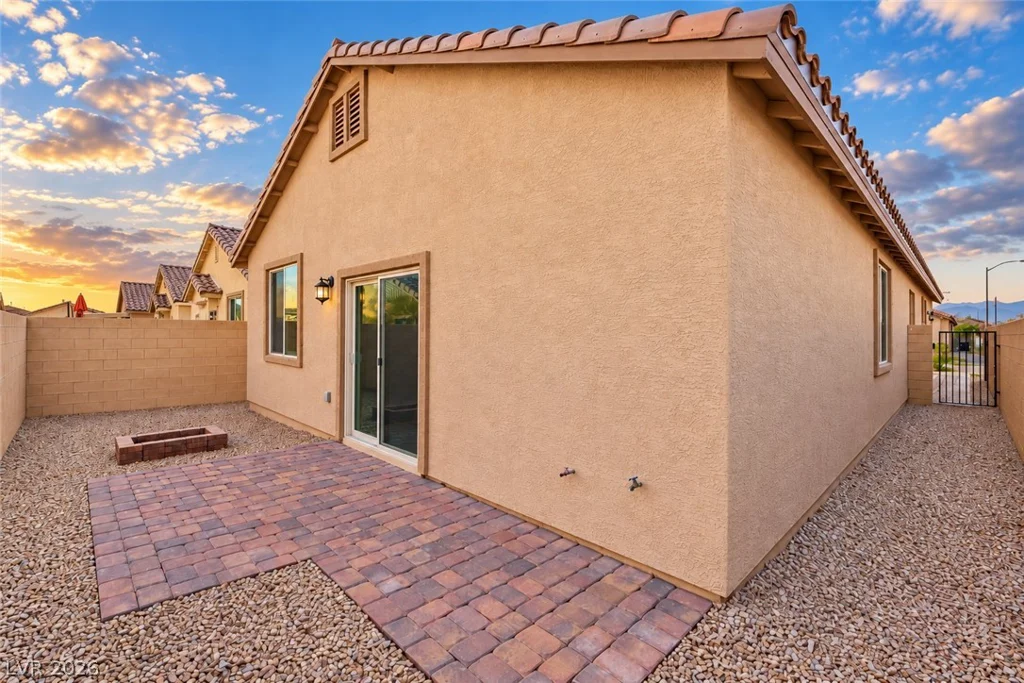 5740 Saltrock Grove, North Las Vegas, NV 89081
