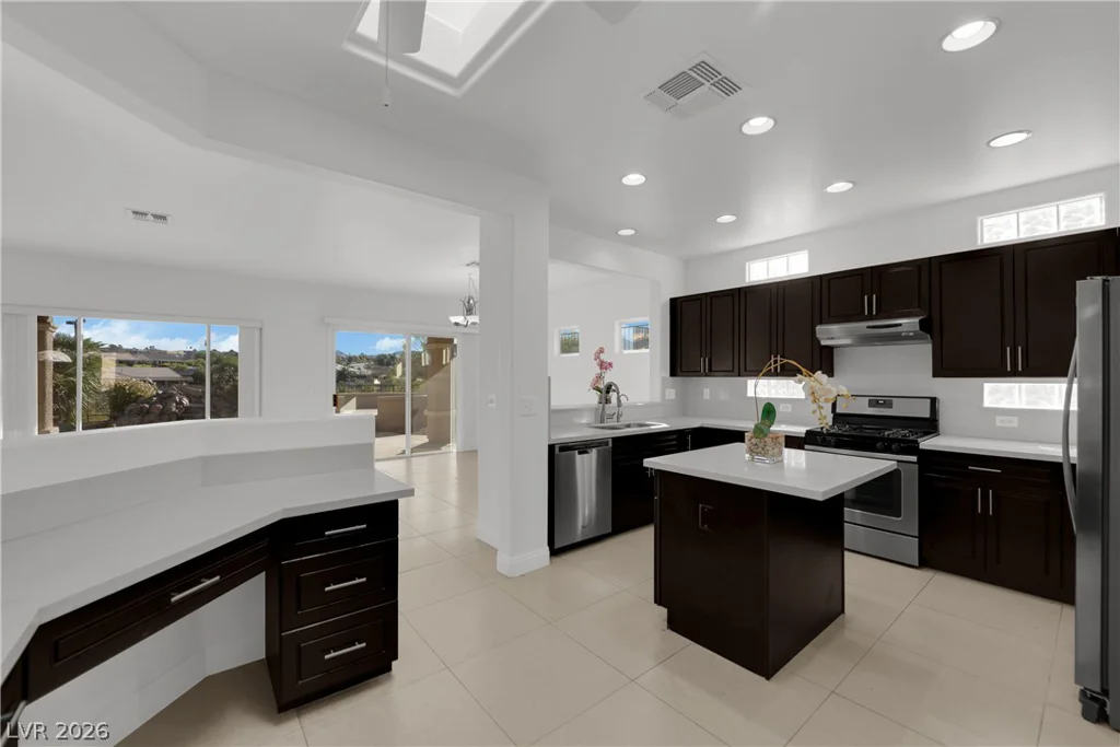 1908 Oliver Springs, Henderson, NV 89052