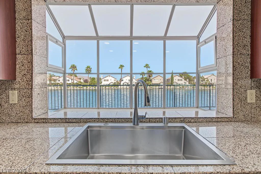 2960 Sun Lake, Las Vegas, NV 89128