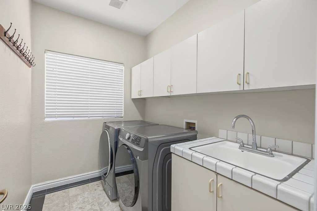 2960 Sun Lake, Las Vegas, NV 89128