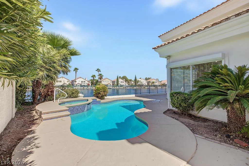2960 Sun Lake, Las Vegas, NV 89128