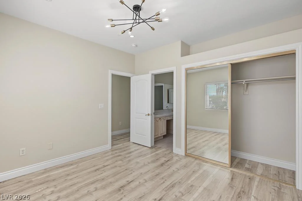 2960 Sun Lake, Las Vegas, NV 89128