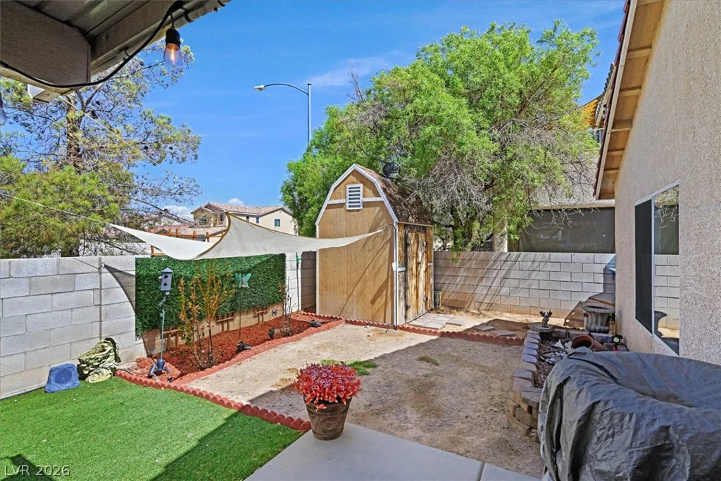 712 Maccabe, Las Vegas, NV 89123