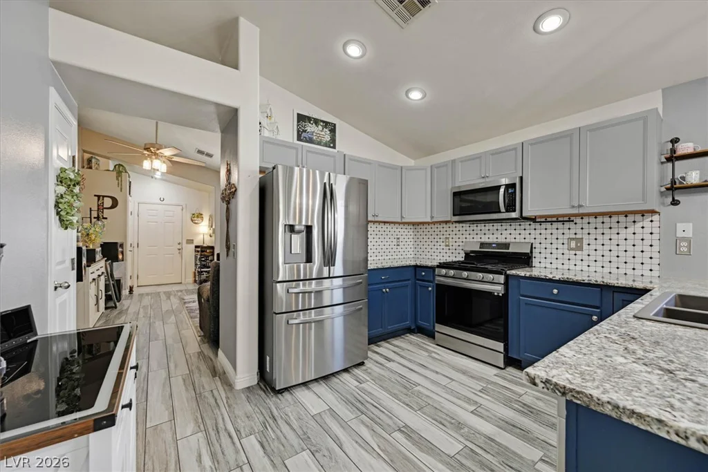 712 Maccabe, Las Vegas, NV 89123