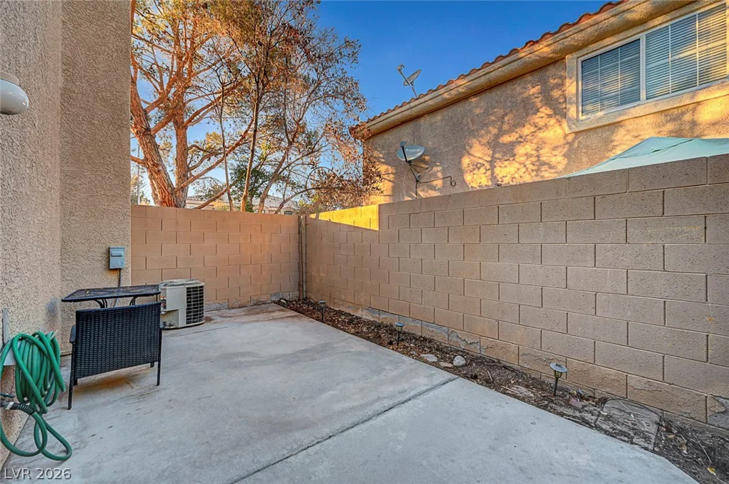 9624 Gunsmith, Las Vegas, NV 89123