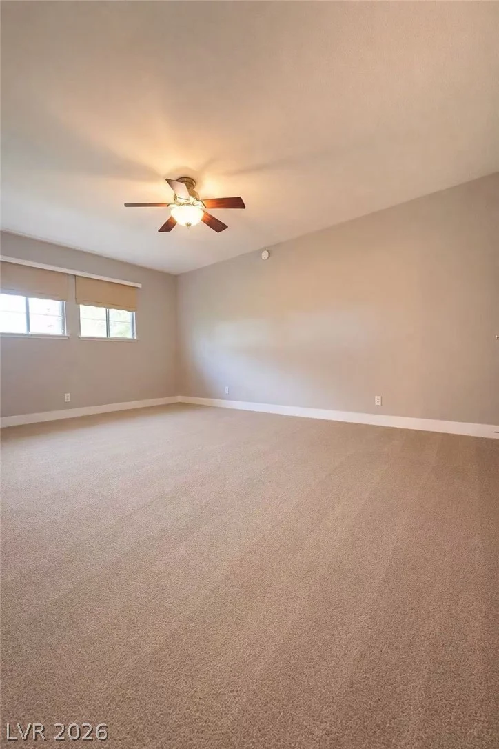 2838 Loveland, Las Vegas, NV 89109