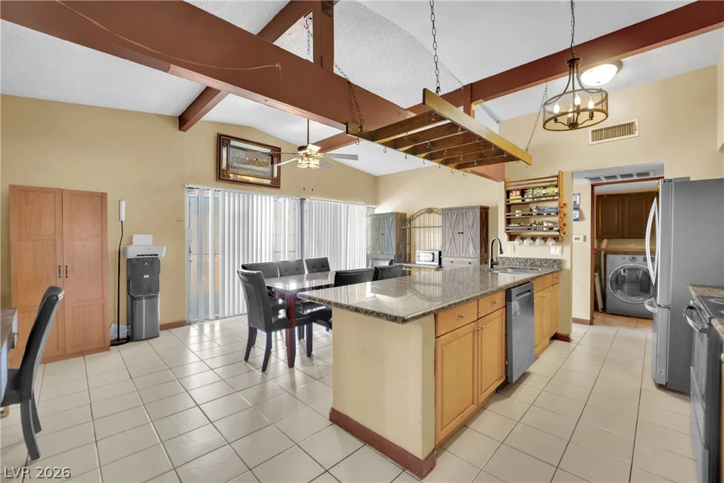 500 Recco, North Las Vegas, NV 89030