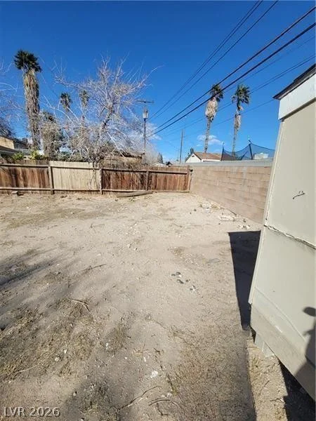 1710 Shadow Mountain, Las Vegas, NV 89108