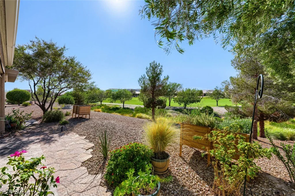7421 Shelduck, North Las Vegas, NV 89084