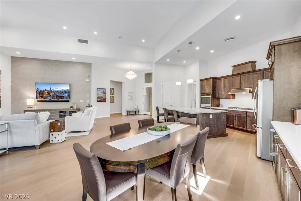 6091 Willow Rock, Las Vegas, NV 89135