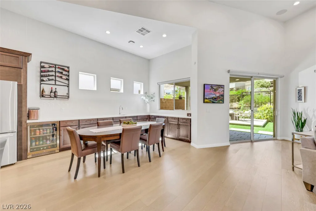 6091 Willow Rock, Las Vegas, NV 89135