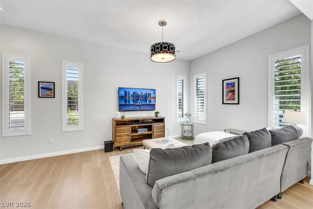 6091 Willow Rock, Las Vegas, NV 89135