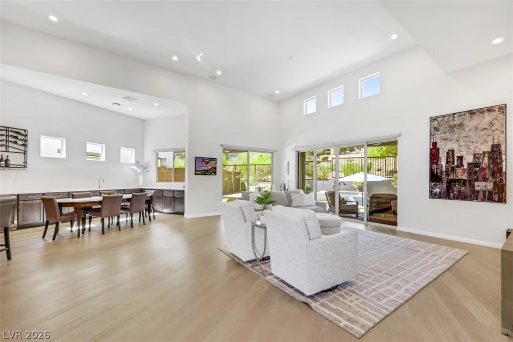 6091 Willow Rock, Las Vegas, NV 89135