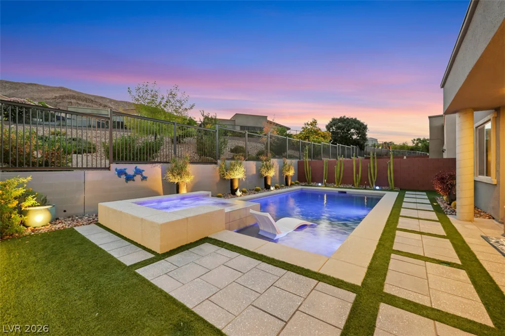 6091 Willow Rock, Las Vegas, NV 89135
