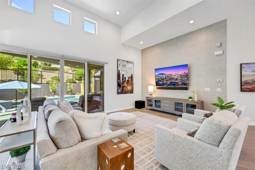 6091 Willow Rock, Las Vegas, NV 89135