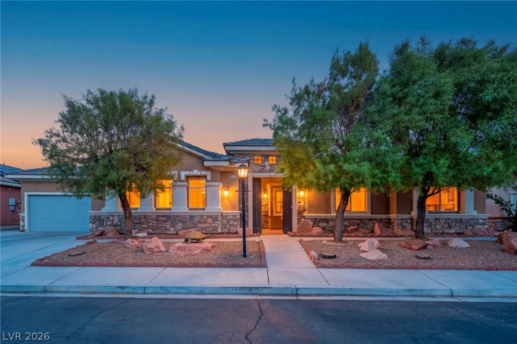 8114 Villa Del Cielo, Las Vegas, NV 89131