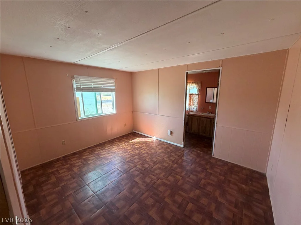 4360 Retread, Pahrump, NV 89048