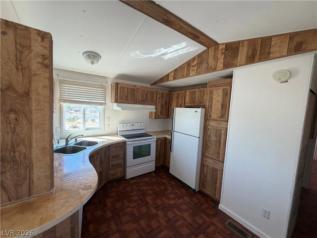 4360 Retread, Pahrump, NV 89048