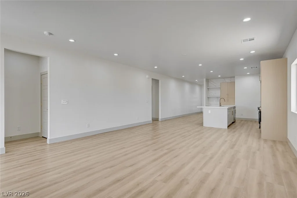 1871 Manzanita, Pahrump, NV 89048
