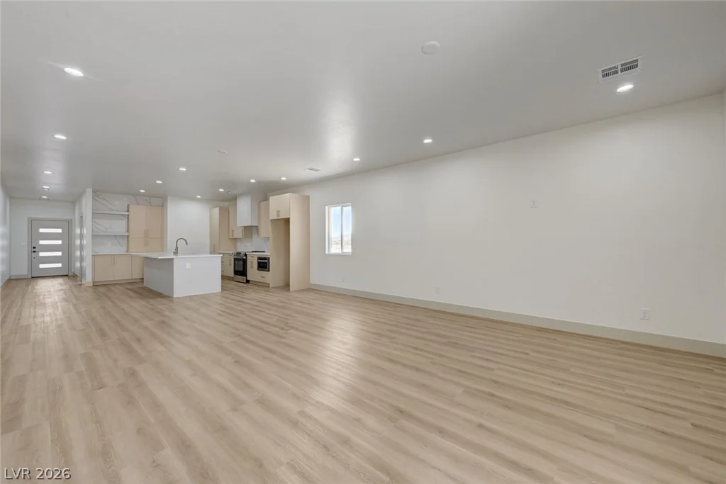 1871 Manzanita, Pahrump, NV 89048
