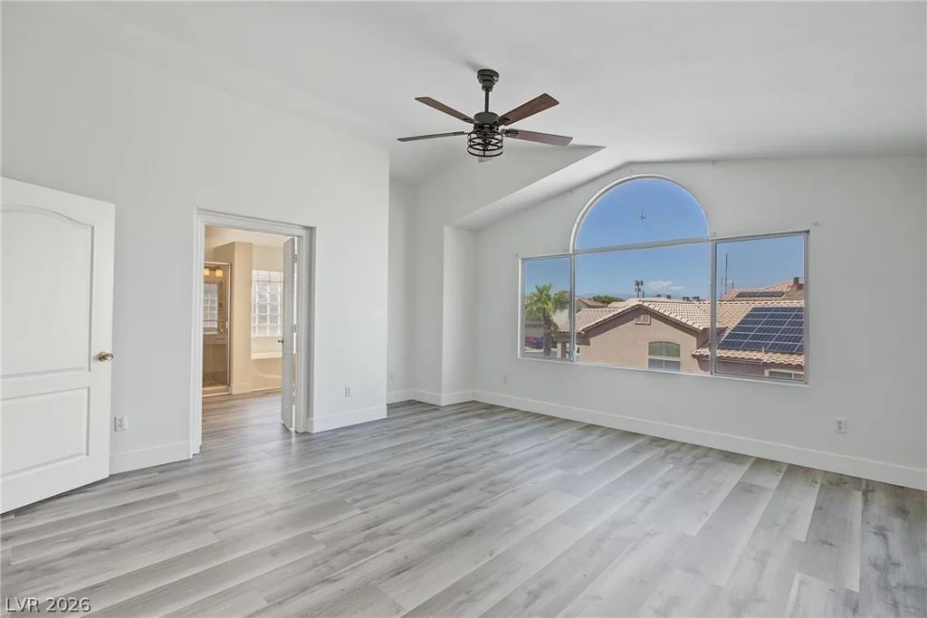 1521 Orchard Valley, Las Vegas, NV 89142