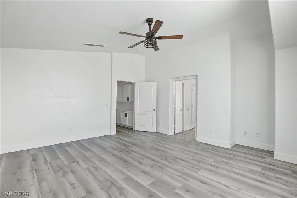 1521 Orchard Valley, Las Vegas, NV 89142