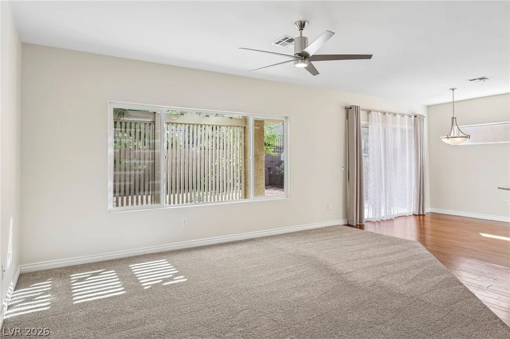 2565 Gilbertville, Henderson, NV 89052