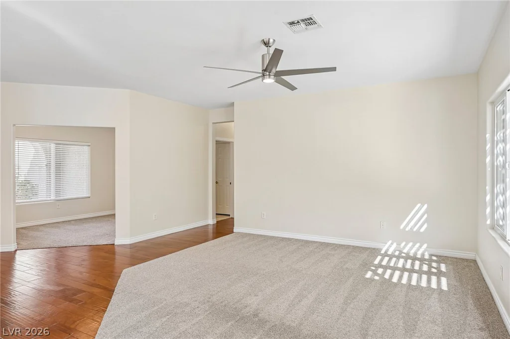 2565 Gilbertville, Henderson, NV 89052