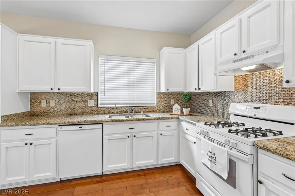 2565 Gilbertville, Henderson, NV 89052