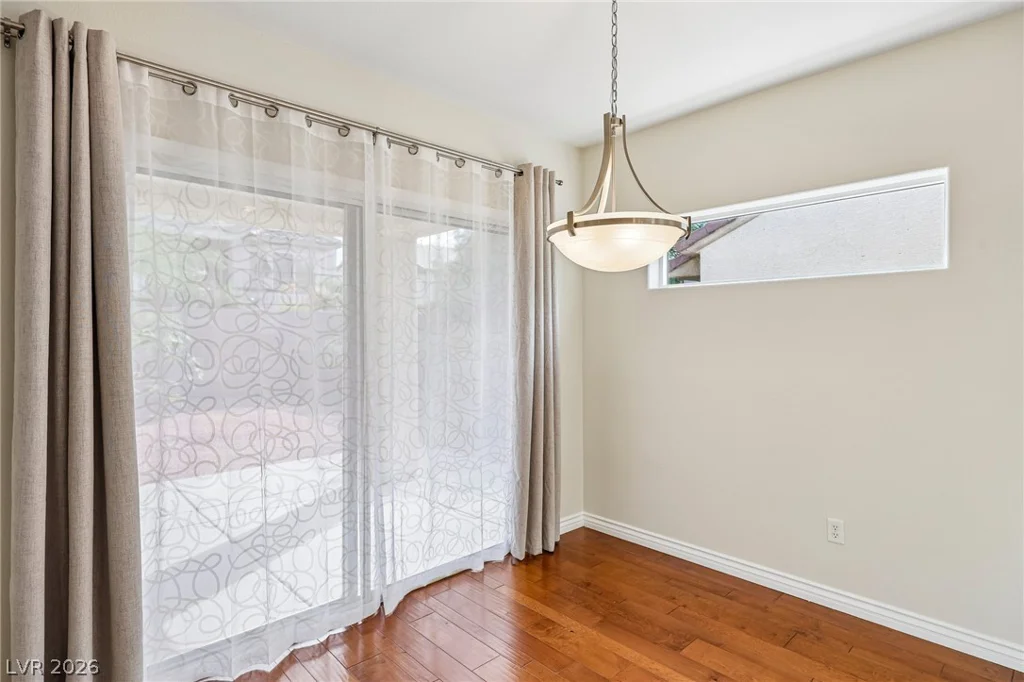 2565 Gilbertville, Henderson, NV 89052