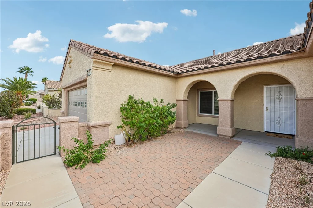 2565 Gilbertville, Henderson, NV 89052